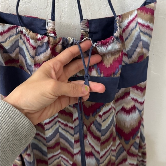 BCBGeneration Chevron Print Red Gray Maxi S Criss Cross Strap Dress Adjustable - Picture 5 of 7